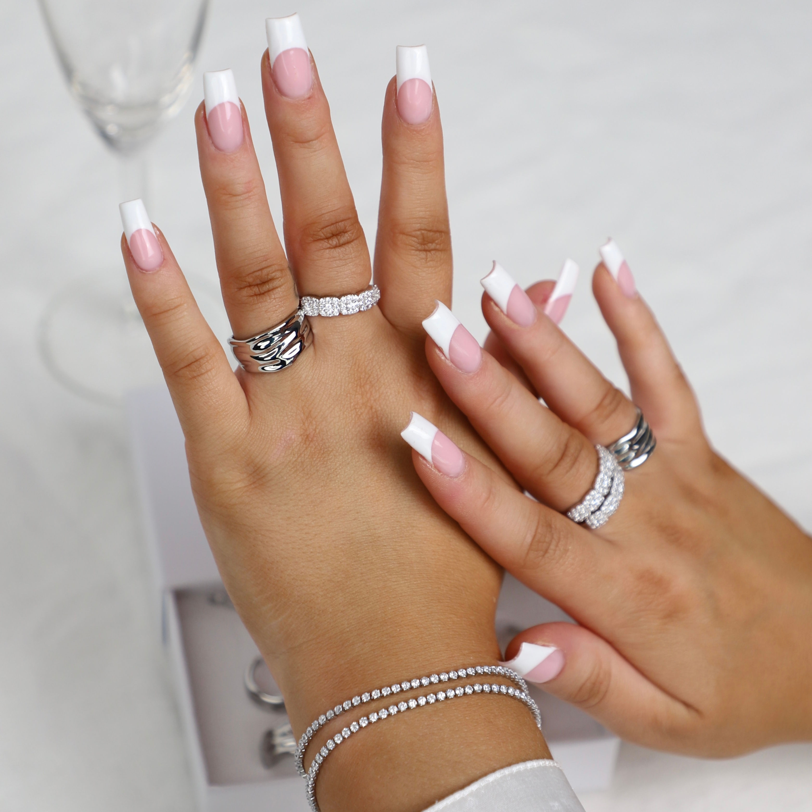 KRISTEN hringur GYLLT