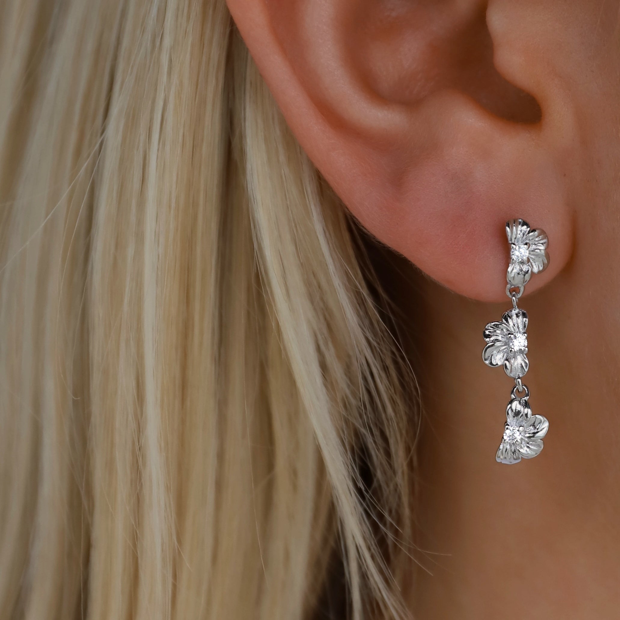 BLÓMSTRA eyrnalokkar GYLLT