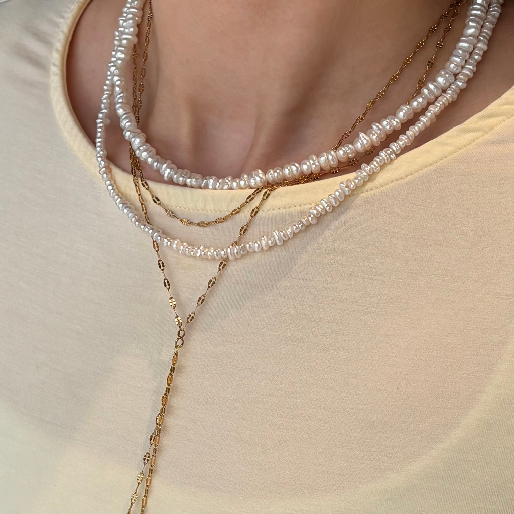 COASTAL PEARL hálsmen GYLLT - MIDI